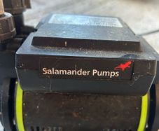 Salamander pump