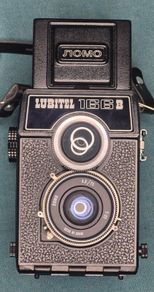 Lomo Lubitel 166b TLR camera