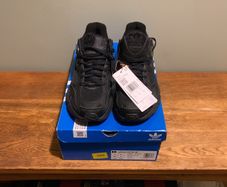 Adidas Astir W Black Original Trainers