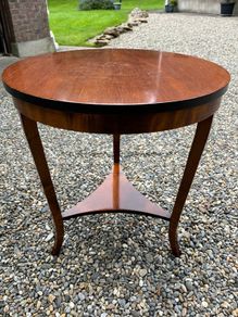 Mahogany Coffee table, 60cm diameter