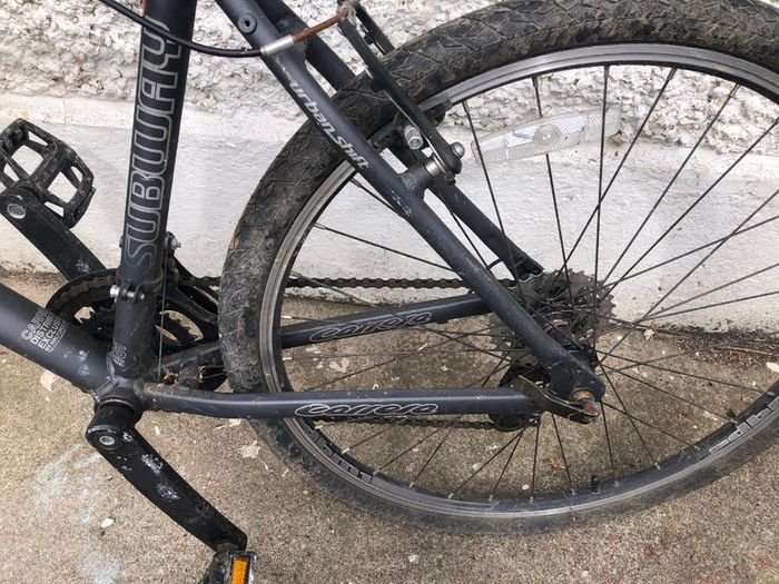 Bike hybrid carrera subway 18 in