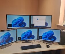 HP ProDesk 400 G5 MT Intel i7-8700 | Quadro P2000 5GB | Supports 5 Monitors | Powerful Multi-Display Setup