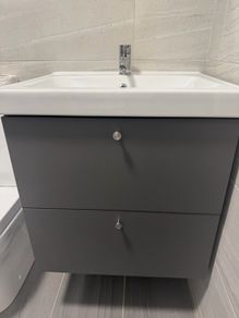 Wall hung vanity unit, basin & tap