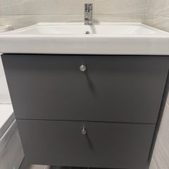 Wall hung vanity unit, basin & tap