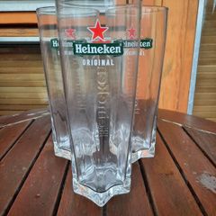 Brand new Heineken pints glasses 2 boxes left