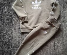 Boys Adidas tracksuit size 3-4 age