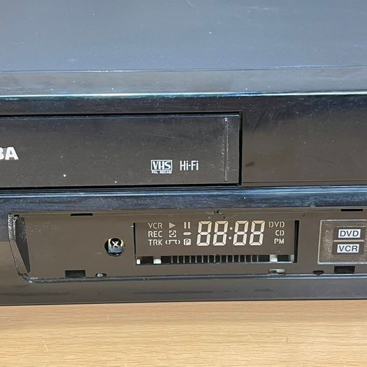 Toshiba SD-38VFKF DVD Video Player / VHS VCR Combo