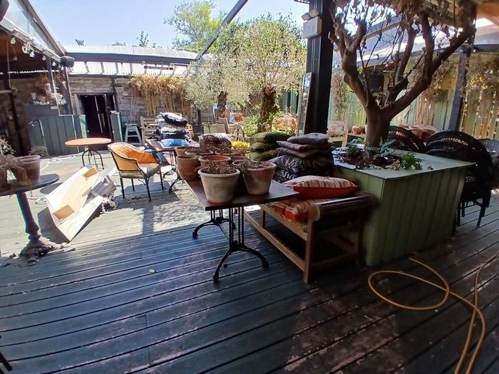 Garden furniture / pub furniture