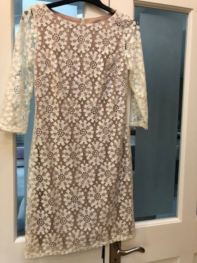 Dress, knee length, fit size 8-10