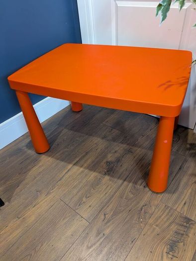 kids table