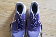 Nike girls trainers