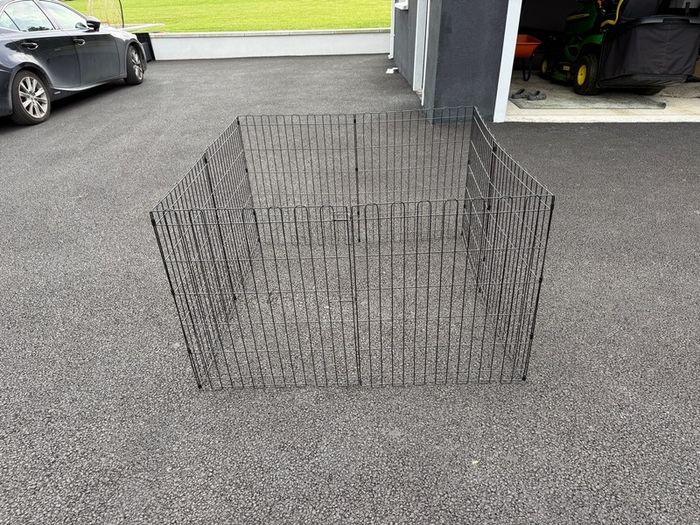 Dog puppy pen