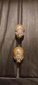 Clip on earrings