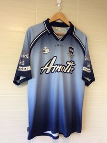 Dublin Jersey. Season 2002/2004. Official Oneills Dublin GAA Jersey. Authentic Original From 2002. Not A Modern Day Remake.