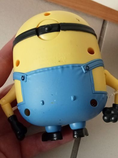 Bob Minion Blinking Eye