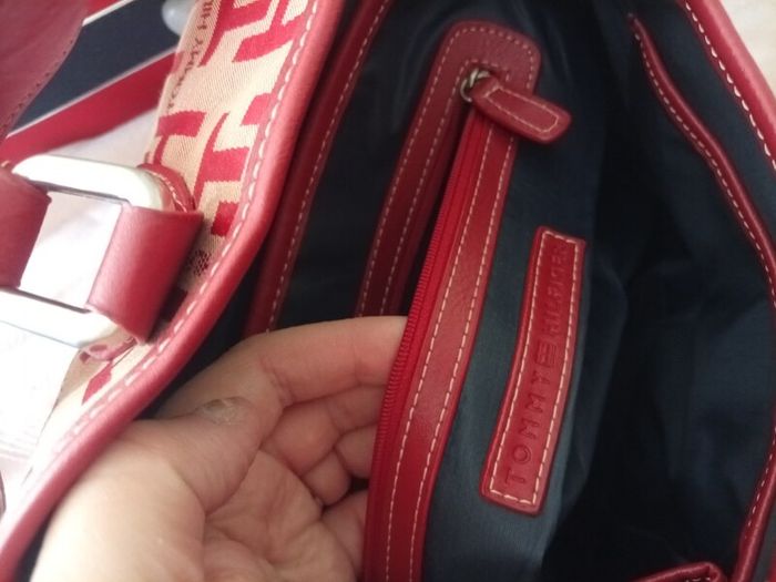 Tommy Hilfiger ladies bag