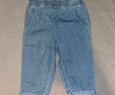 Baby girl bottoms 3-6m