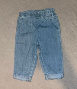 Baby girl bottoms 3-6m