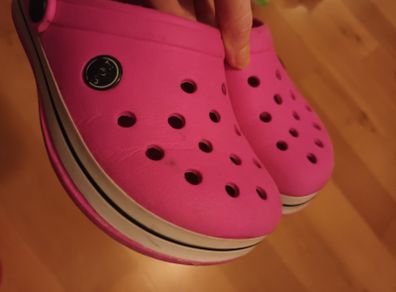 Girl's crocs, size 3