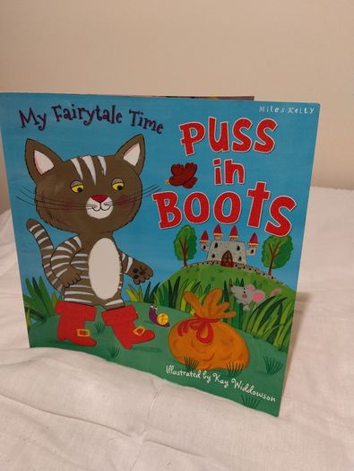 Puss In Boots Classic Fairytale Storybook