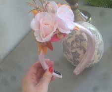 Brand new dusky pink and gold headpiece fasciantor crown