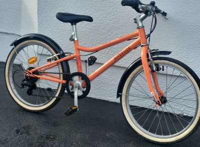Young girls Riverside bike from decathlon vgc NO OFFERS