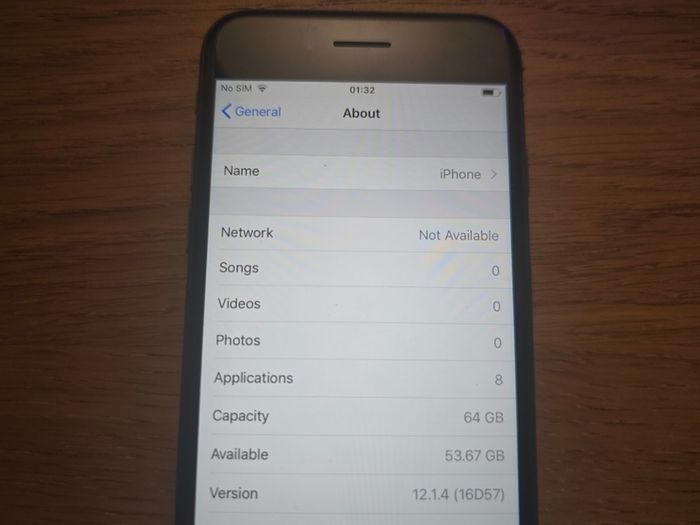 iPhone 8 Rare ios 12