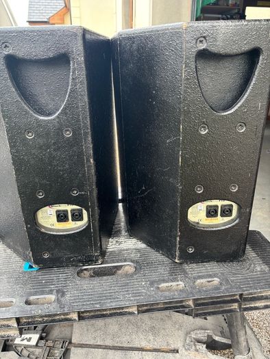 Martin Audio F10 Speakers