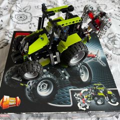 Lego Technic tractor 9393