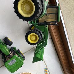 Bruder John Deere Tractor