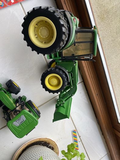 Bruder John Deere Tractor