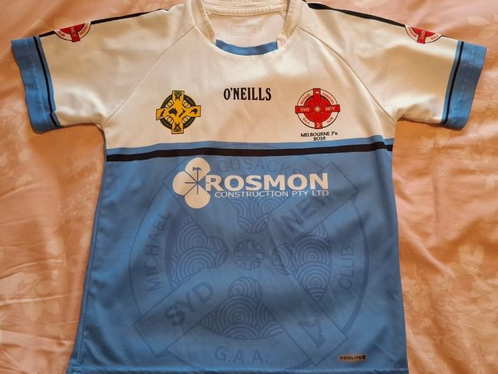 Michael Cusacks GAA (Sydney Australia) O'Neills Gaelic Football Jersey (Youths 9-10 Years) FREE POST