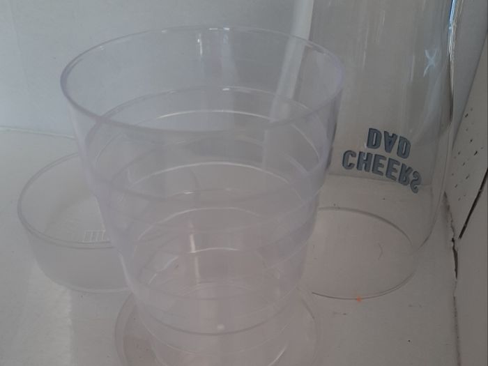 2 new  pint glasses