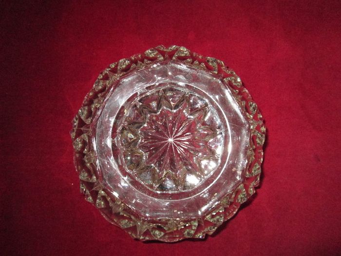 Vintage Raised Glass Fruit Bowl (6"t x 19"across)