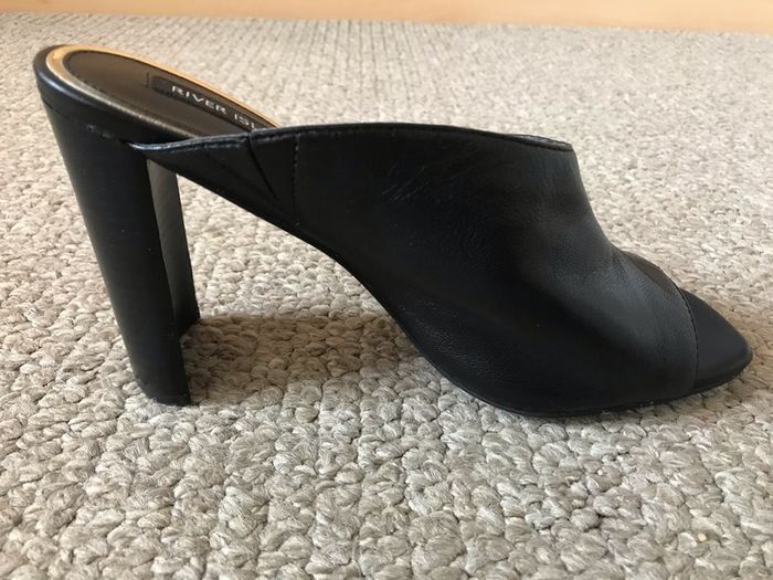 River Island black soft leather slip-on sandal size 5