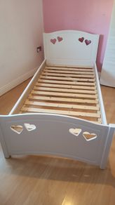 Bedroom furniture set.Need Gone ASAP! 250euro ONO...