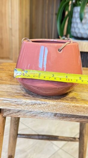 Hanging Plant Pots