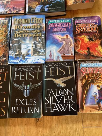 raymond E feist books bundle