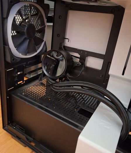 NZXT Kraken X53 240mm AIO RGB CPU Liquid Cooler - 2 Aer RGB V2 120mm Radiator Fans Included