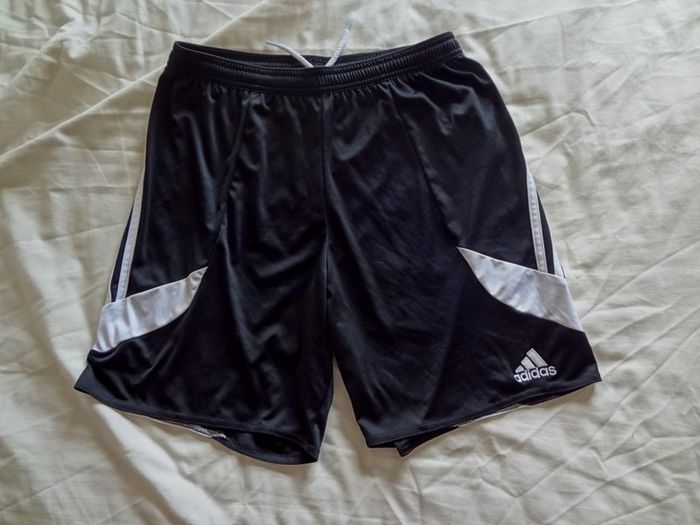 2 pairs of adidas Sports Shorts (Size medium) Like new