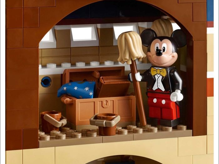Retired Lego 71040 Disney Castle