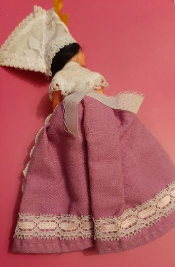 collectable doll minature closing eyes