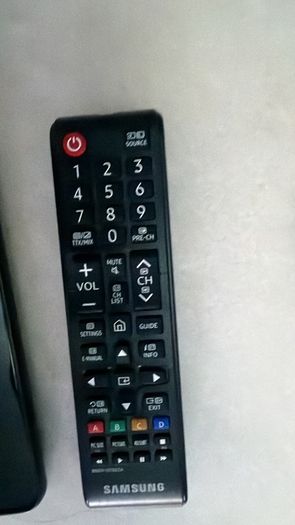 television or monitor 32 inches