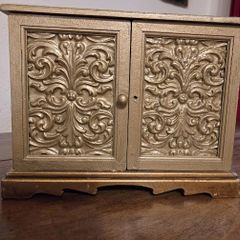Vintage Gilded Japanese Jewellery Casket with Drawers