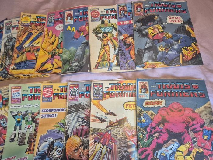 Vintage Marvel UK Transformers Comics 1980s  115 plus Issues  Annuals and Specials  Job Lot