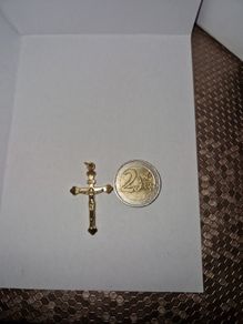 9ct gold cross
