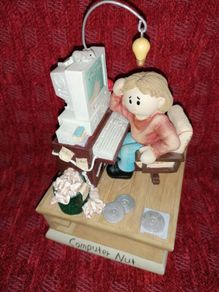 1999 Computer Resin Ornament