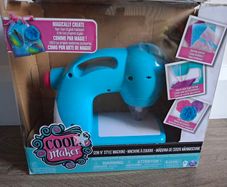 Cool Maker Kids Sewing Machine