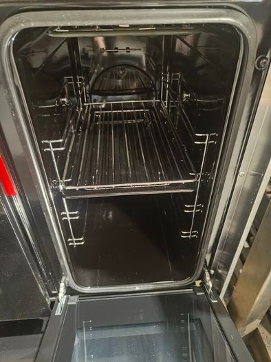 Brand New Caple electric induction range cooker