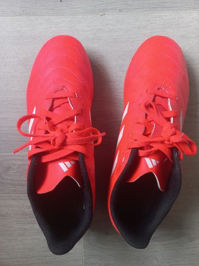 Soccer boots (size 5 1/2 UK) - New / unused
